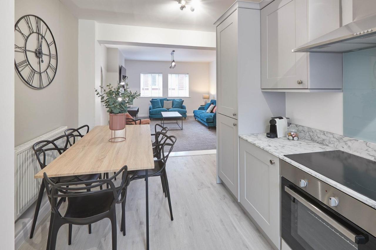 Host & Stay - Endeavour Apartments Whitby Kültér fotó
